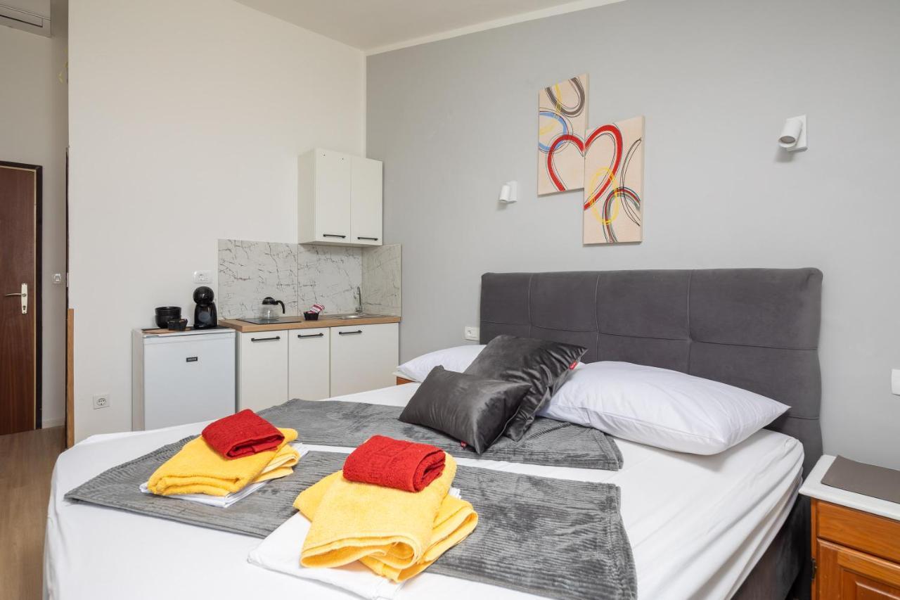 Beach Apartments Borovina Stanici ภายนอก รูปภาพ