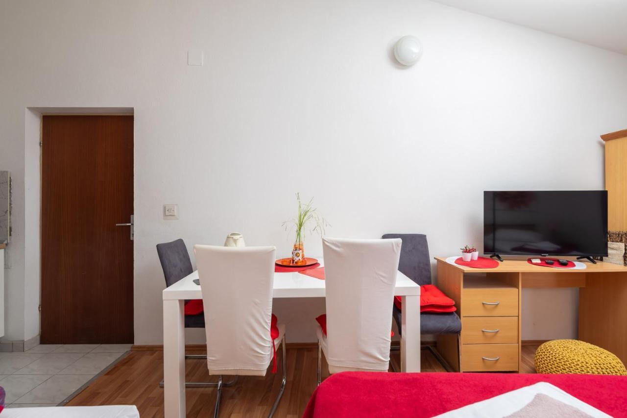 Beach Apartments Borovina Stanici ภายนอก รูปภาพ