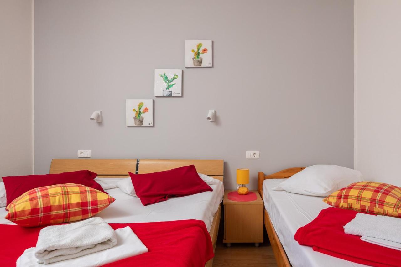 Beach Apartments Borovina Stanici ภายนอก รูปภาพ