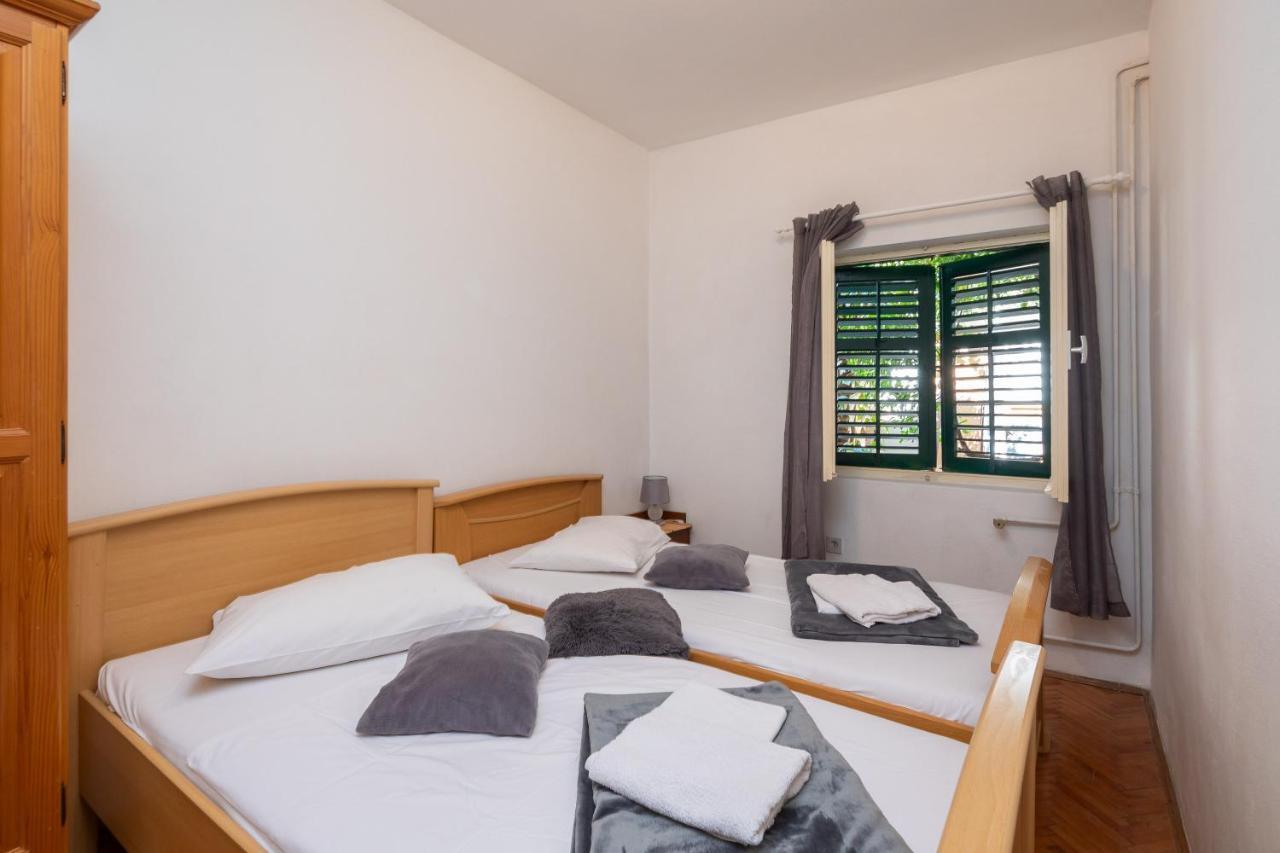Beach Apartments Borovina Stanici ภายนอก รูปภาพ