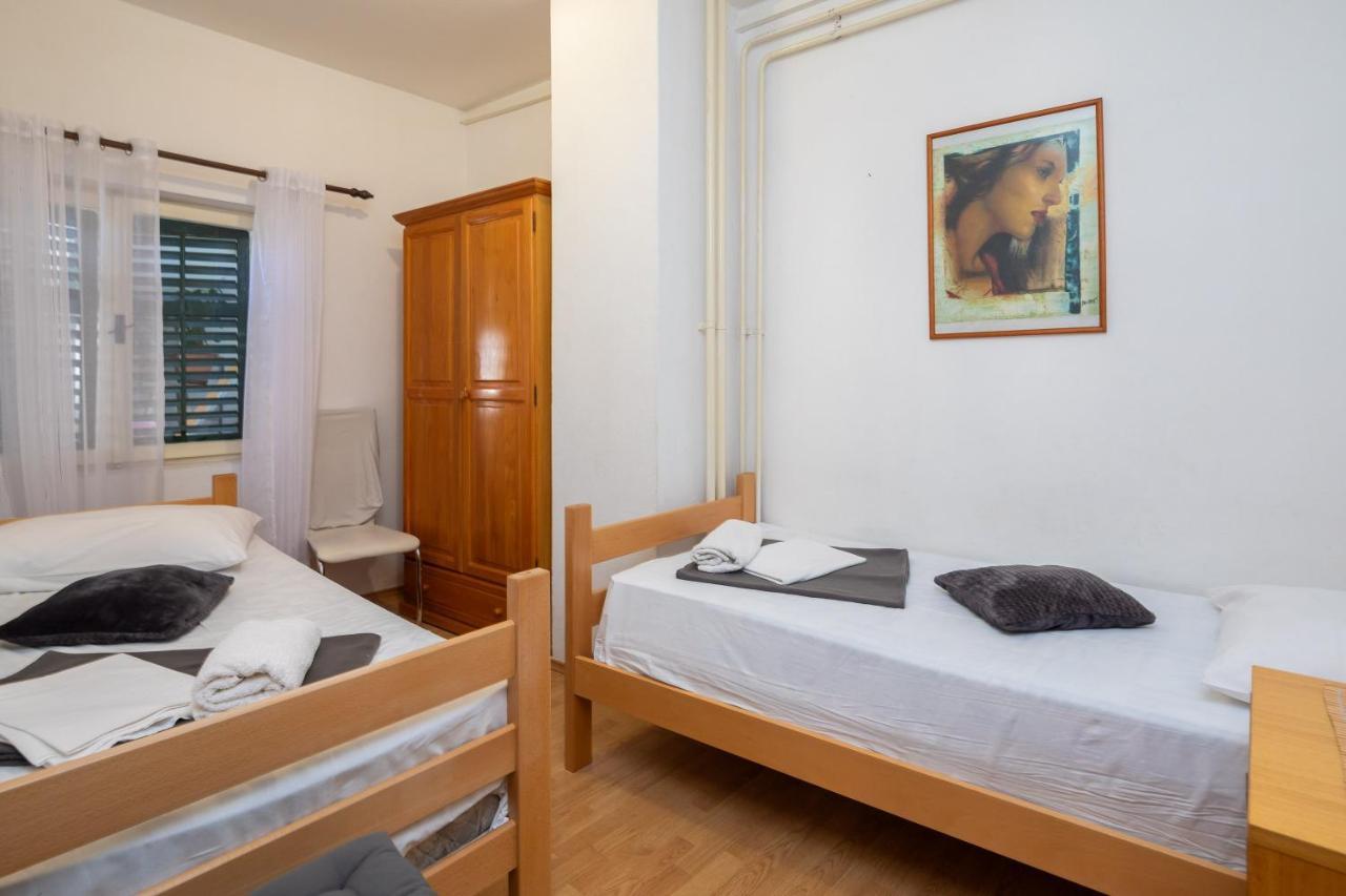 Beach Apartments Borovina Stanici ภายนอก รูปภาพ